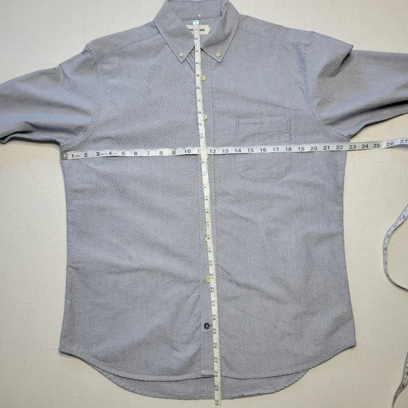 Taylor Stitch - Picture 3 of 16